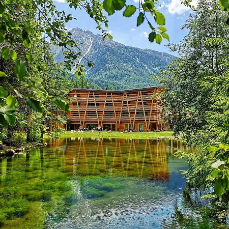 שמפולוק Au Charmant Petit Lac - Ecohotel Parc & Spa מראה חיצוני תמונה